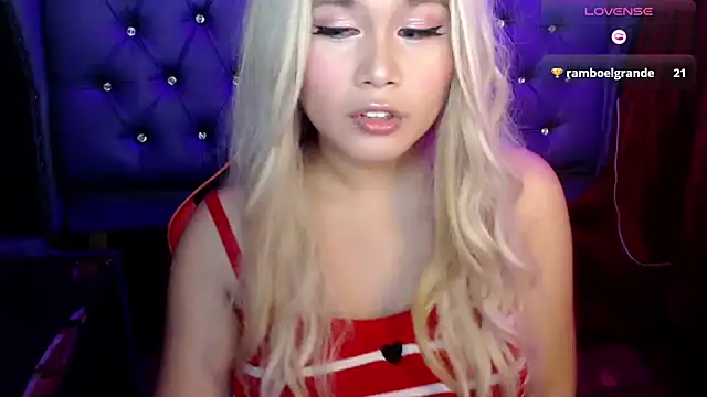 Snapshot of stacey_wills44 chatting on 03/07/26, 11:24 stacey wills44 online show from 03/07/26, 11:24