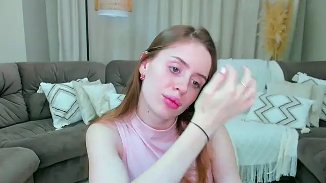 Snapshot of _Sweet__Cherry_ chatting on 06/24/26, 04:22 Sweet Cherry online show from 06/24/26, 04:22