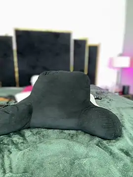 KarissaChantelle online show from 12/09/24, 08:54