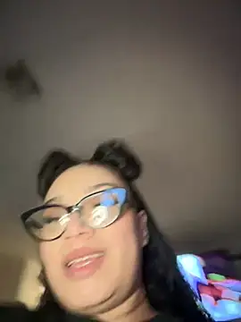 Snapshot of CarmelaAnthony chatting on 01/02/25, 03:08 CarmelaAnthony online show from 01/02/25, 03:08