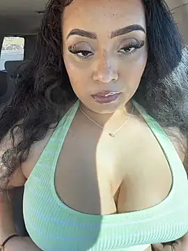 Snapshot of CarmelaAnthony chatting on 03/01/26, 05:48 CarmelaAnthony online show from 03/01/26, 05:48