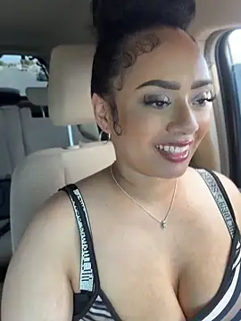 Snapshot of CarmelaAnthony chatting on 04/18/26, 07:58 CarmelaAnthony online show from 04/18/26, 07:58