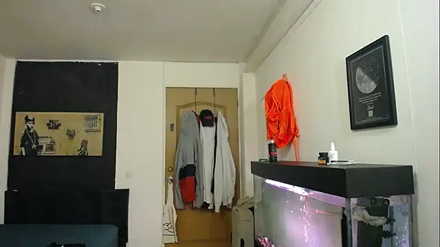 romeolovedark online show from 01/06/25, 02:04