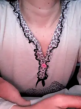Moi Lina online show from 01/10/26, 01:57