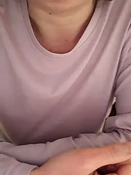 Moi Lina online show from 02/23/26, 12:41