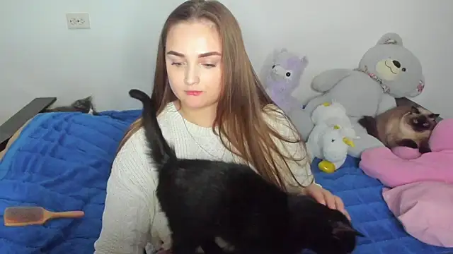 NataliEvans online show from 09/17/25, 09:38