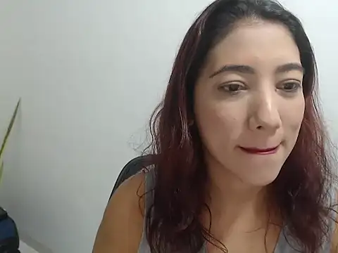 Eva Rodriguez  online show from 09/16/25, 03:24