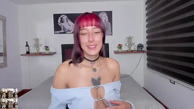 Snapshot of Mariana_Joness chatting on 01/17/25, 02:08 Mariana Joness online show from 01/17/25, 02:08