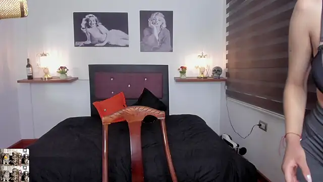 Snapshot of Mariana_Joness chatting on 03/01/25, 02:59 Mariana Joness online show from 03/01/25, 02:59