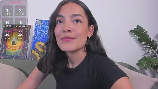 Snapshot of TIFFANYRUSSO chatting on 03/27/26, 04:18 TIFFANYRUSSO online show from 03/27/26, 04:18