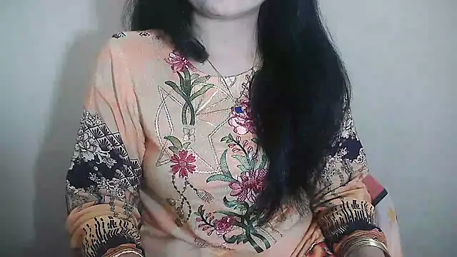 Chanchal--Navya online show from 12/23/24, 01:13