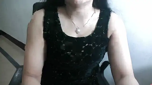 Chanchal--Navya online show from 02/15/26, 05:31