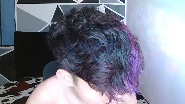 littlextreme online show from 12/17/24, 06:02