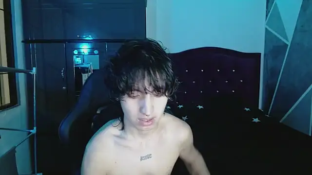 littlextreme online show from 04/13/26, 04:29