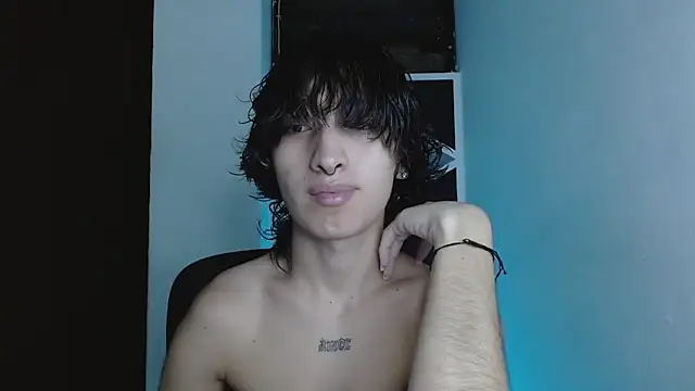 littlextreme online show from 05/27/26, 02:52