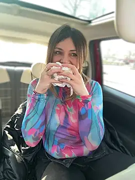 DaisyVibesss online show from 02/04/25, 10:54