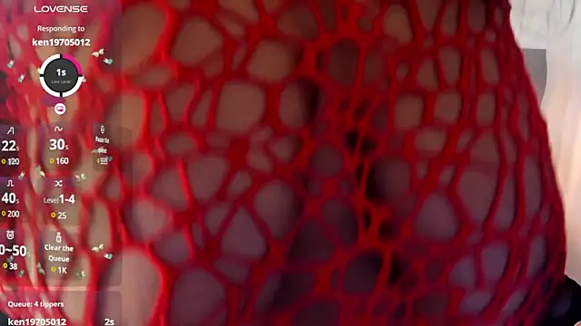 Snapshot of Nickytouse chatting on 01/31/25, 09:37 Nickytouse online show from 01/31/25, 09:37