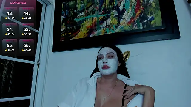 Snapshot of brianna_196 chatting on 03/05/26, 07:32 brianna 196 online show from 03/05/26, 07:32