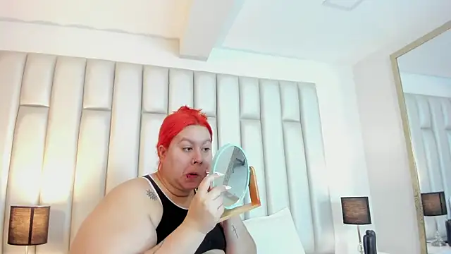 aandreaperez online show from 11/05/25, 11:43