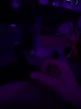 Snapshot of Hugetings chatting on 12/19/25, 01:34 Hugetings online show from 12/19/25, 01:34