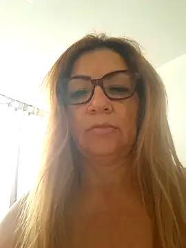 Snapshot of gisela27 chatting on 04/26/26, 10:07 gisela27 online show from 04/26/26, 10:07