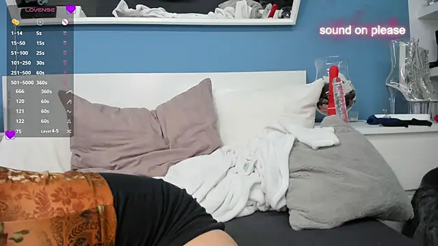 Snapshot of izzy-mendosa chatting on 04/09/26, 06:30 izzy-mendosa online show from 04/09/26, 06:30