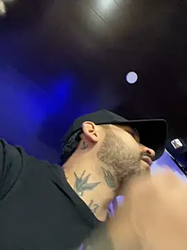 CamiloGray  online show from 01/28/25, 01:49