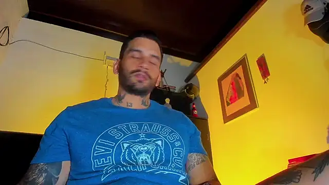 CamiloGray  online show from 03/21/25, 01:01