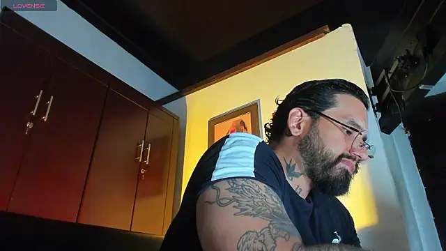 CamiloGray  online show from 02/11/26, 02:11