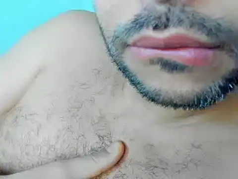 Snapshot of Dani_Lop chatting on 02/01/25, 03:52 Dani Lop online show from 02/01/25, 03:52