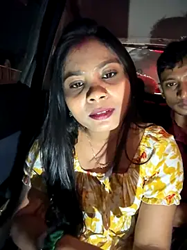 wow-wow-sexy online show from 10/14/25, 06:09