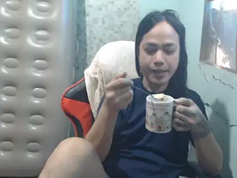 Snapshot of itsmacky4u chatting on 10/16/25, 05:41 itsmacky4u online show from 10/16/25, 05:41