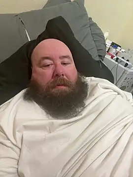 Snapshot of Phatty12161977 chatting on 01/04/25, 10:45 Phatty12161977 online show from 01/04/25, 10:45