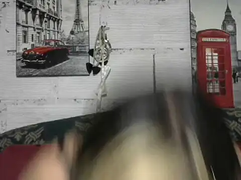 Snapshot of divahot08 chatting on 01/10/25, 07:11 divahot08 online show from 01/10/25, 07:11