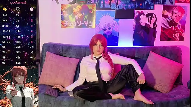 Snapshot of cutesarah_ chatting on 11/14/25, 01:37 cutesarah online show from 11/14/25, 01:37