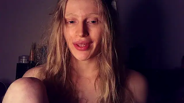 Snapshot of VeronicaJoyful chatting on 01/25/25, 02:04 VeronicaJoyful online show from 01/25/25, 02:04