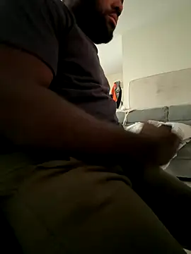 Snapshot of waakenda chatting on 10/11/25, 04:49 waakenda online show from 10/11/25, 04:49