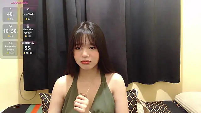 Snapshot of x_brittany_x chatting on 03/10/26, 07:19 x brittany x online show from 03/10/26, 07:19