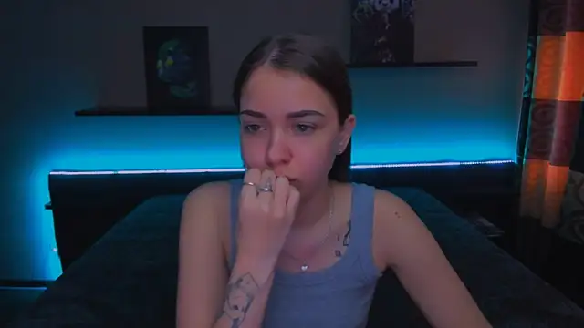 Snapshot of AlexaBarkley chatting on 02/04/25, 06:36 AlexaBarkley online show from 02/04/25, 06:36