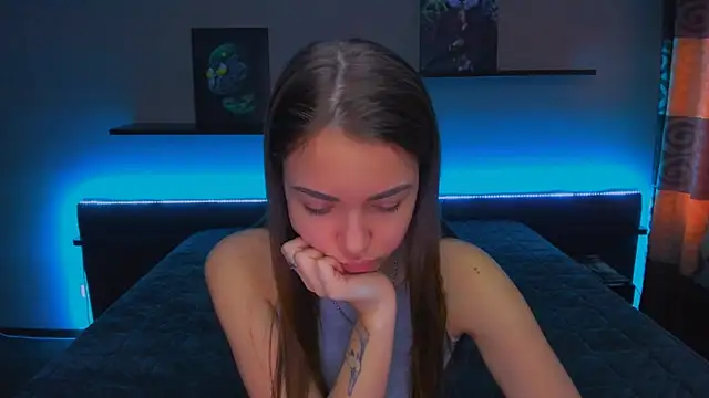 Snapshot of AlexaBarkley chatting on 02/06/25, 06:18 AlexaBarkley online show from 02/06/25, 06:18