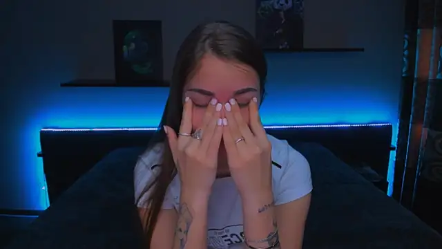 Snapshot of AlexaBarkley chatting on 02/13/25, 03:07 AlexaBarkley online show from 02/13/25, 03:07