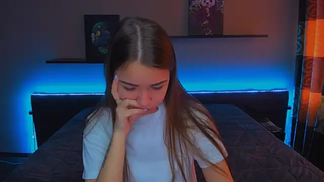 Snapshot of AlexaBarkley chatting on 03/11/25, 03:16 AlexaBarkley online show from 03/11/25, 03:16