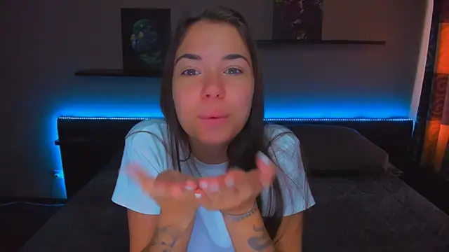 Snapshot of AlexaBarkley chatting on 09/09/25, 12:10 AlexaBarkley online show from 09/09/25, 12:10