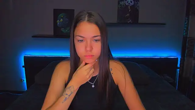 Snapshot of AlexaBarkley chatting on 09/29/25, 12:16 AlexaBarkley online show from 09/29/25, 12:16