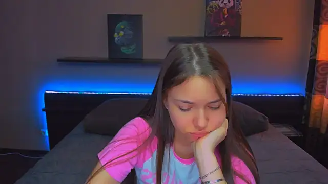 Snapshot of AlexaBarkley chatting on 03/16/26, 05:44 AlexaBarkley online show from 03/16/26, 05:44