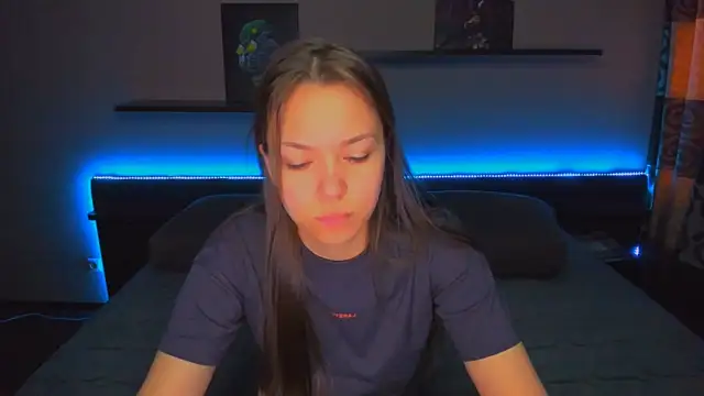 Snapshot of AlexaBarkley chatting on 04/16/26, 12:55 AlexaBarkley online show from 04/16/26, 12:55