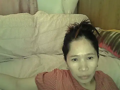 Snapshot of Alexiadreamer chatting on 11/18/25, 01:11 Alexiadreamer online show from 11/18/25, 01:11