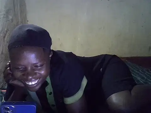 Snapshot of cute-shamza chatting on 09/19/25, 05:20 cute-shamza online show from 09/19/25, 05:20