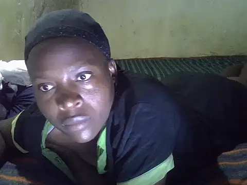 Snapshot of cute-shamza chatting on 10/01/25, 02:17 cute-shamza online show from 10/01/25, 02:17