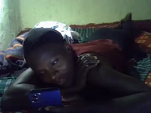 Snapshot of cute-shamza chatting on 10/07/25, 05:26 cute-shamza online show from 10/07/25, 05:26